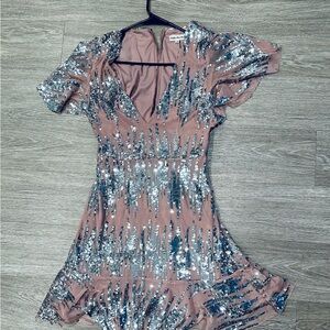 Elegant Sequin Dress in Pink and Silver